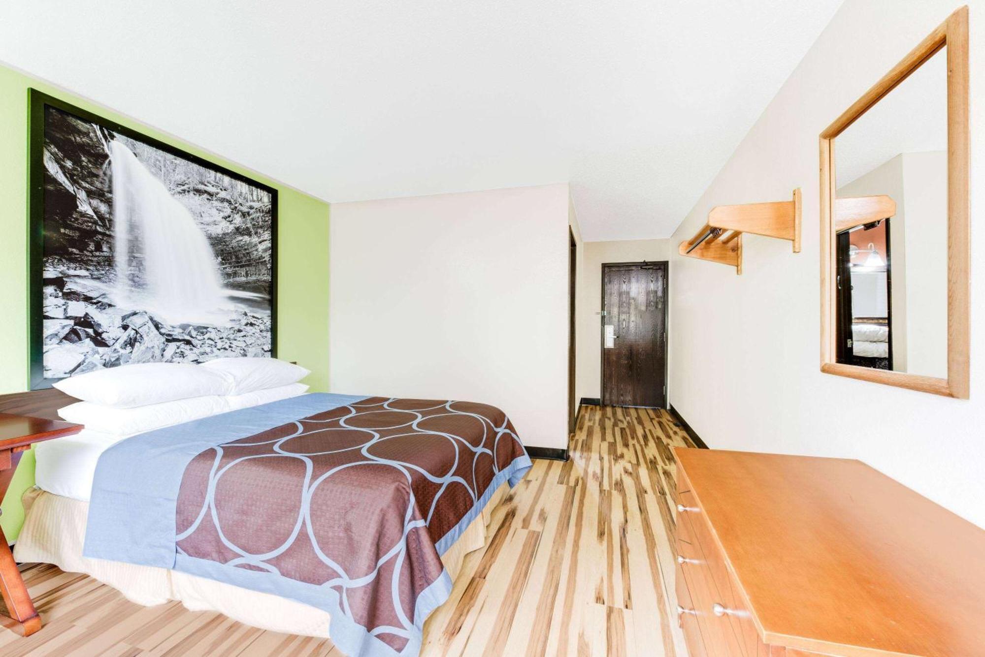 Super 8 By Wyndham Hagerstown I-70 Motel Екстериор снимка
