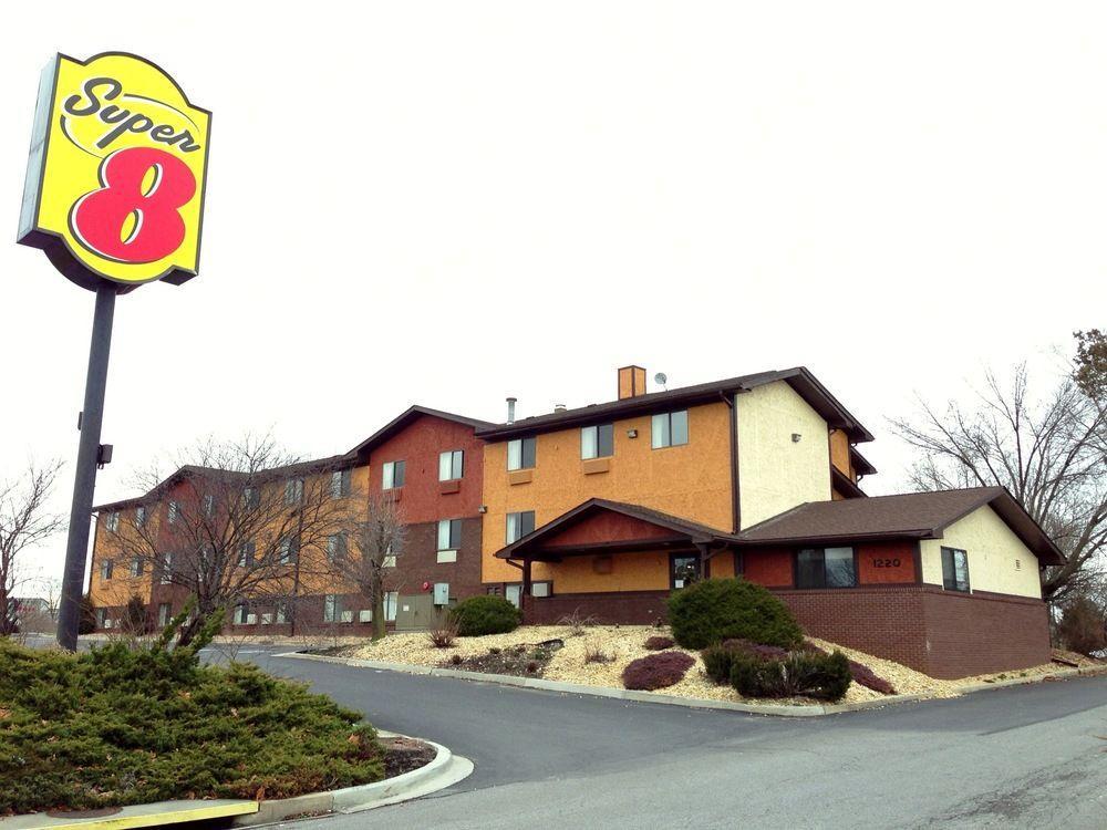 Super 8 By Wyndham Hagerstown I-70 Motel Екстериор снимка